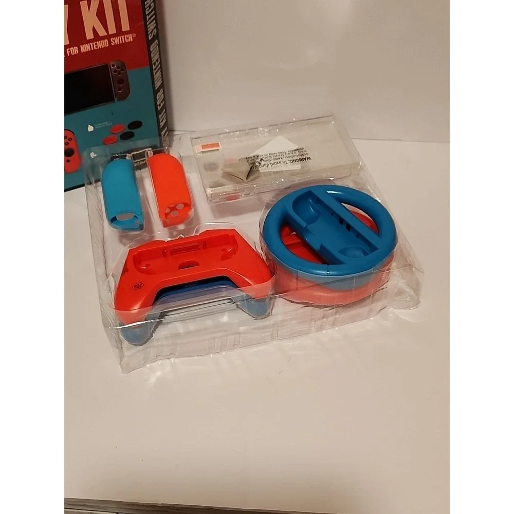 Armor3 Party Kit for Nintendo Switch. New In Box.. (Damaged Box)